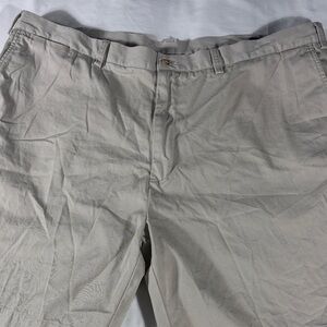 Polo Ralph Lauren mens khaki Classic Fit flat front 8.5" chino shorts - size 46B